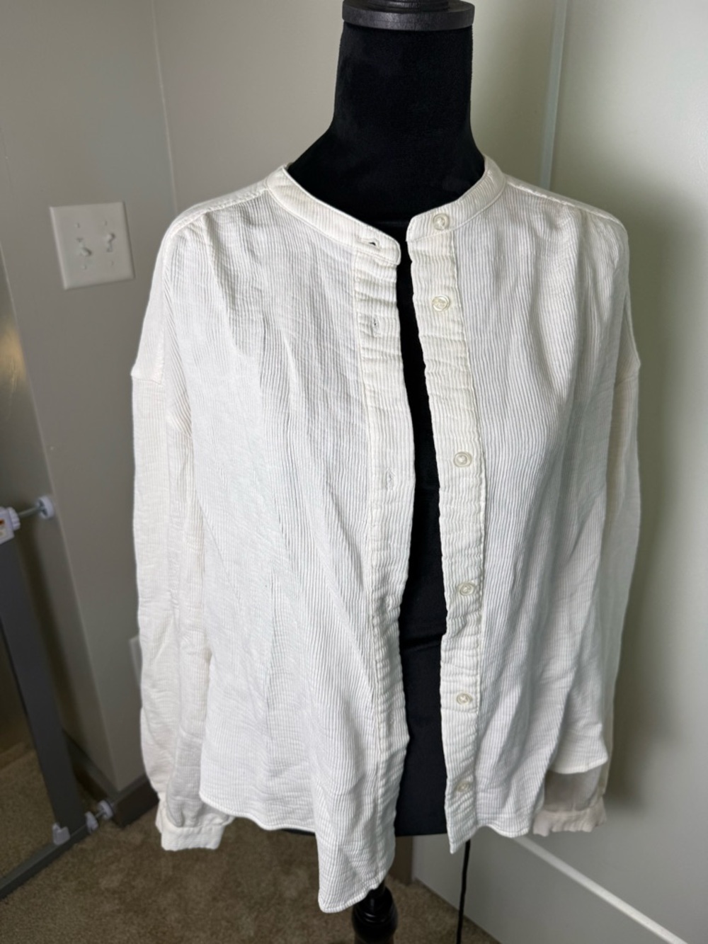 Who What Wear White Button‎ Down Rayon Blouse Shirt Ribbed Layering Spring L